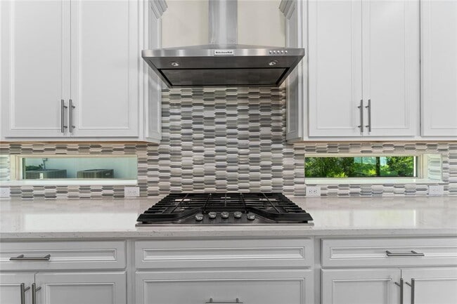 Building Photo - 9242 Hanging vine court