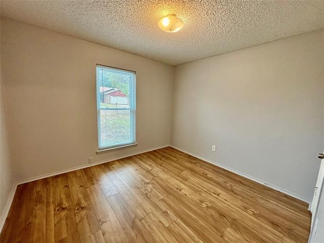 Building Photo - 319 Iberis Dr