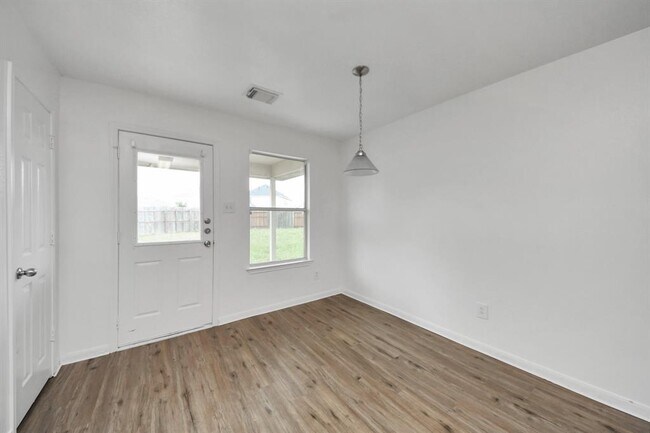 Building Photo - 9638 Brenthaven Springs Ln