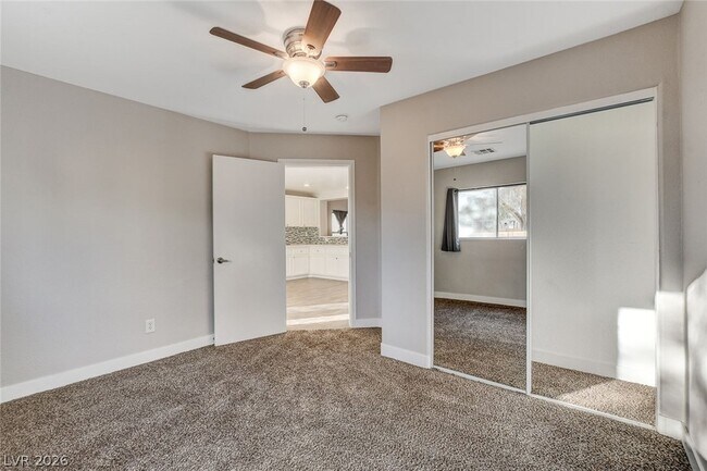 Building Photo - 3233 Brayton Mist