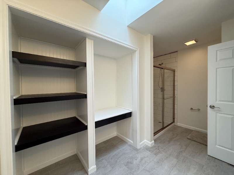 Building Photo - 10255 Cedarwood Dr