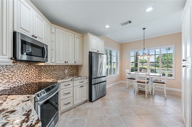 Building Photo - 10382 Autumn Breeze Dr