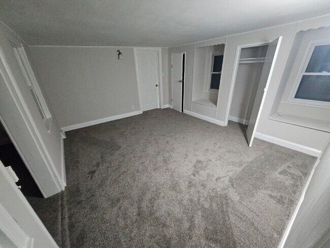 Building Photo - 2689 Strickhouser Rd