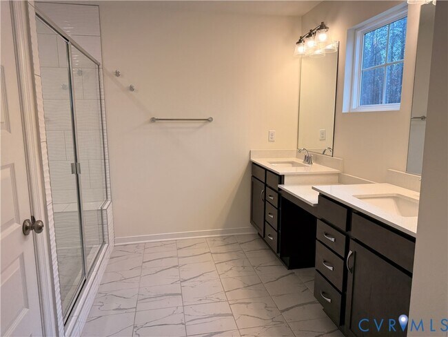 Building Photo - 18417 Palisades Ct