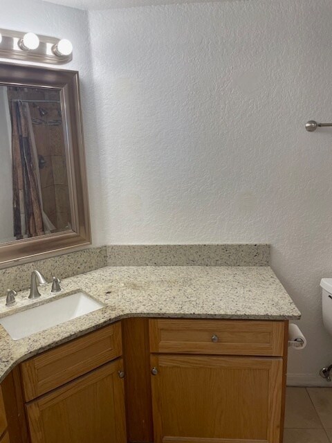 Building Photo - 2323 Feather Sound Dr