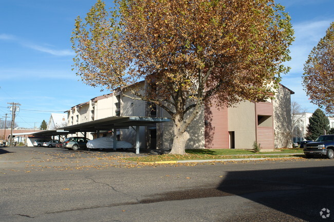 Building Photo - Park View Center