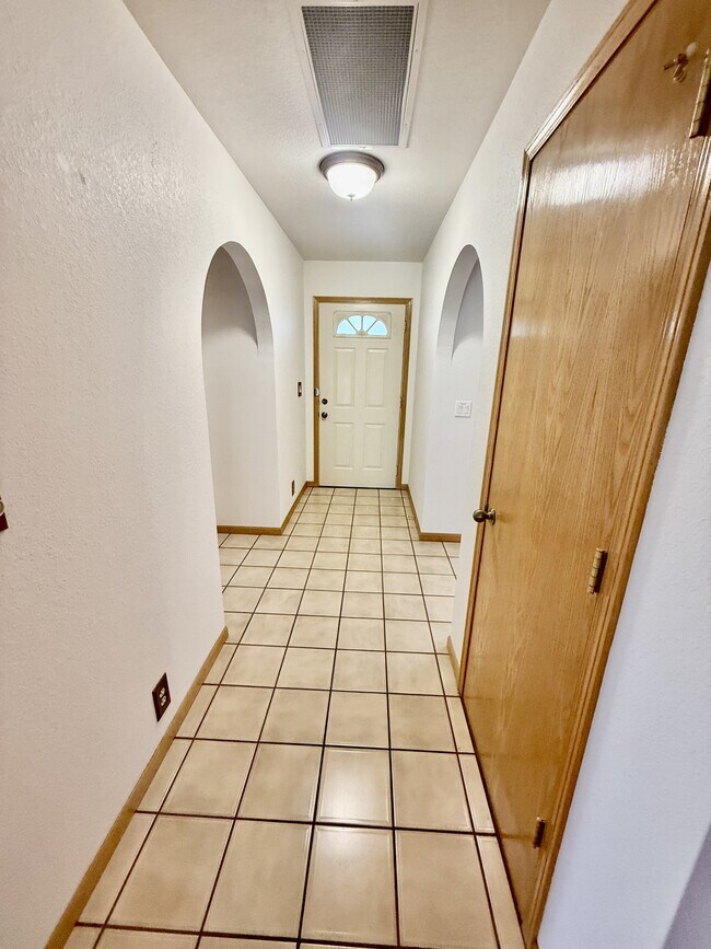 Building Photo - 11438 Timothy Way