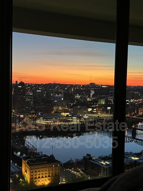 Building Photo - 111 Grandview Ave