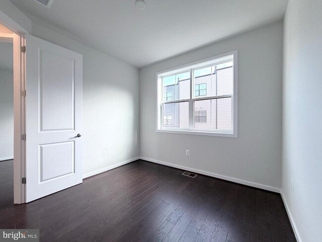 Building Photo - 11924 Caravelle Lp