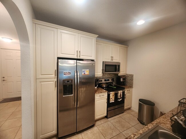 Building Photo - 5816 Monterra Club Dr