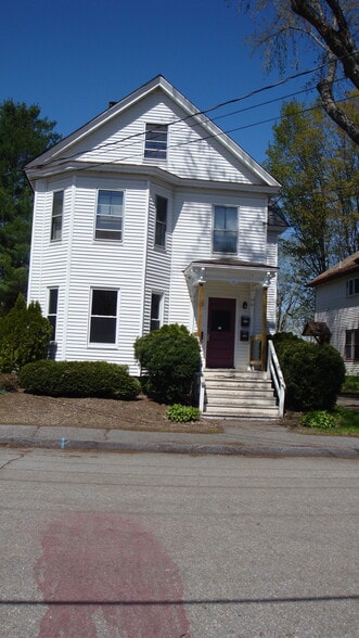 Primary Photo - 10 Maple St