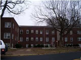 Primary Photo - 1510 SE Riverside Dr