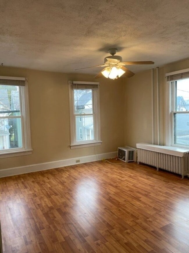 Building Photo - 316 Geary Ave