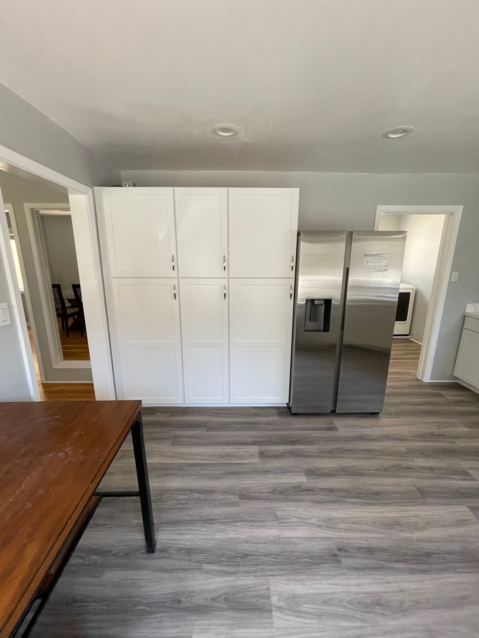 kitchen - 11001 Chula Vista Ave