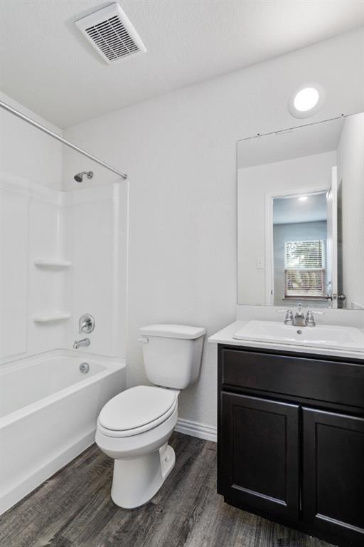 Building Photo - 1151 Magnolia St