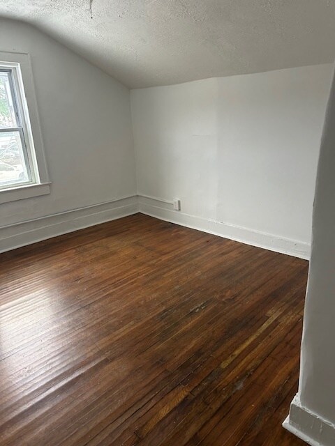 Building Photo - 139 Spencer St