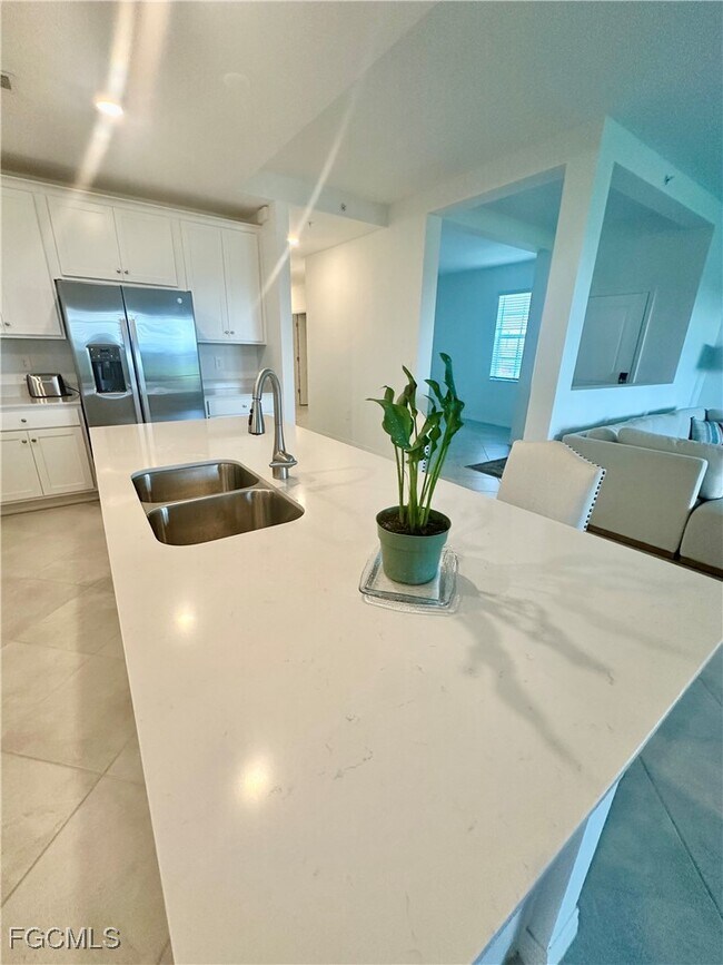 Building Photo - 20610 Hazelnut Ct