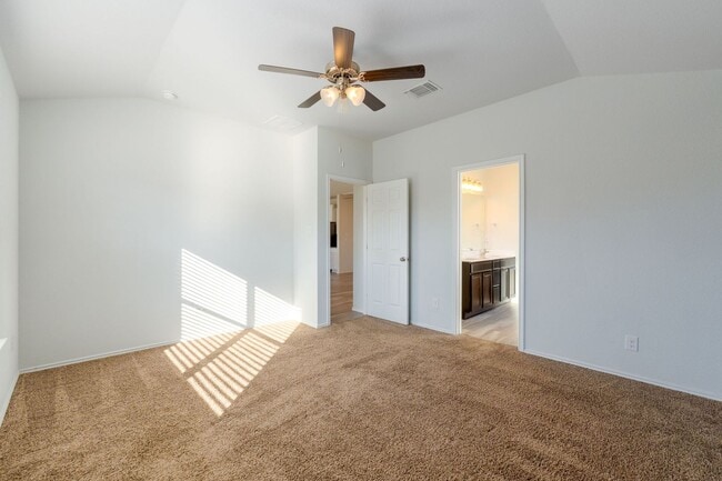 Building Photo - 2051 Wigeon Wy