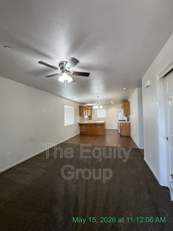Building Photo - 2226 W Lark Ave