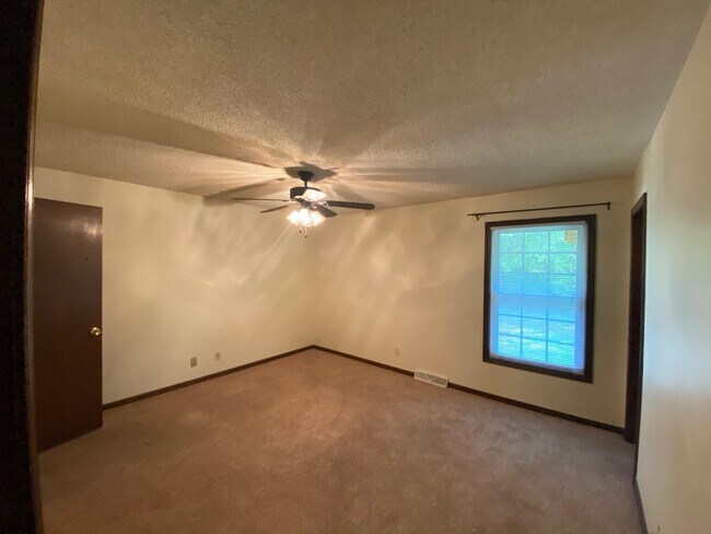 Building Photo - 1762 S El Centro Ct