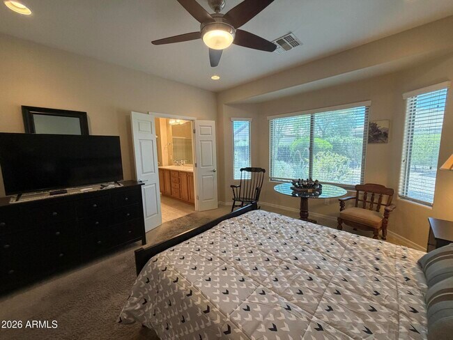Building Photo - 27085 W Escuda Dr