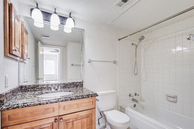 Building Photo - 5640 Cedar Creek Dr