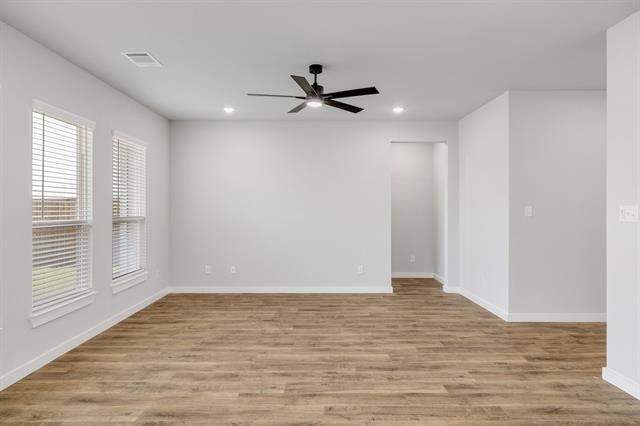 Building Photo - 3844 Clovis St