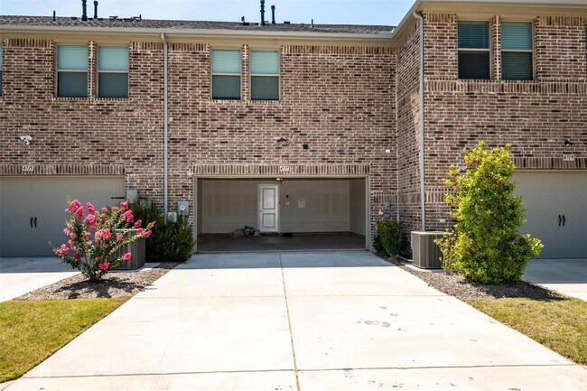 Building Photo - 4717 Smokey Quartz Ln