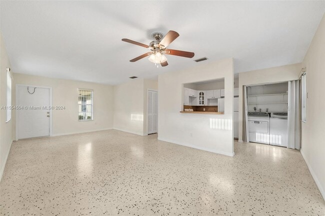 Building Photo - 8873 SW 25th St