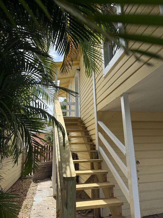 Primary Photo - 1211 Florida Ave