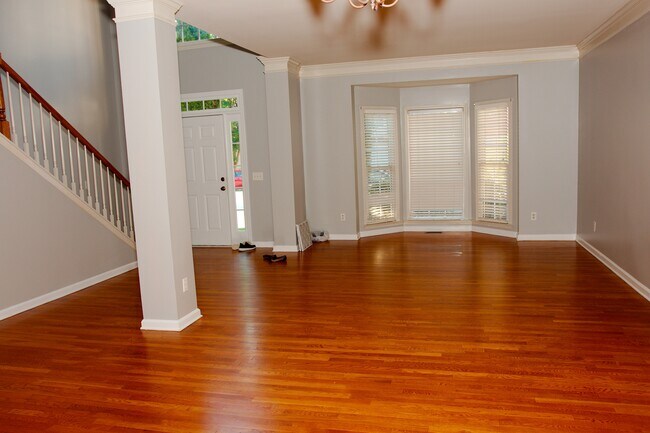 Formal Living - 2927 Arbor Creek Ln
