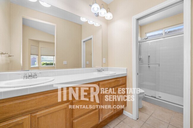 Building Photo - Introducing a charming new home in Folsom