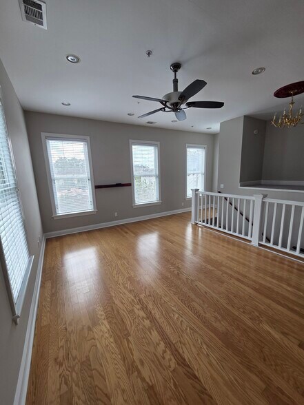 Living area from kitchen - 302 Lorch St