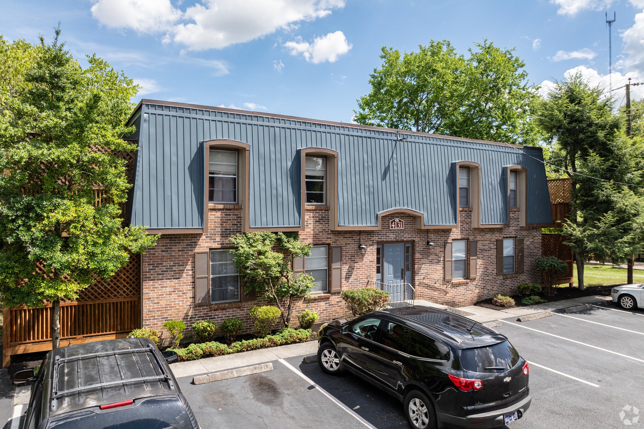 Building Photo - Castle Terrace Apartments