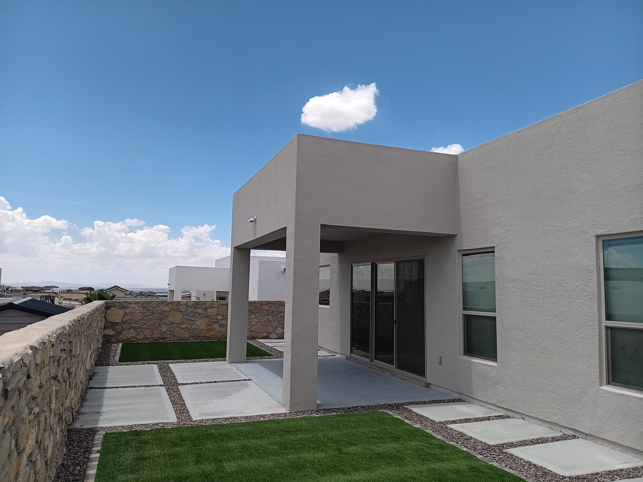 Building Photo - 824 Durham Way