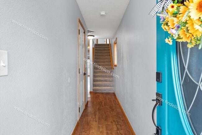 Building Photo - Charming 3-Bedroom Home with Attached Gara...