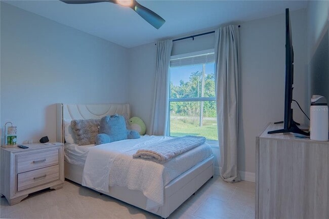 Building Photo - 1301 S Haberland Blvd