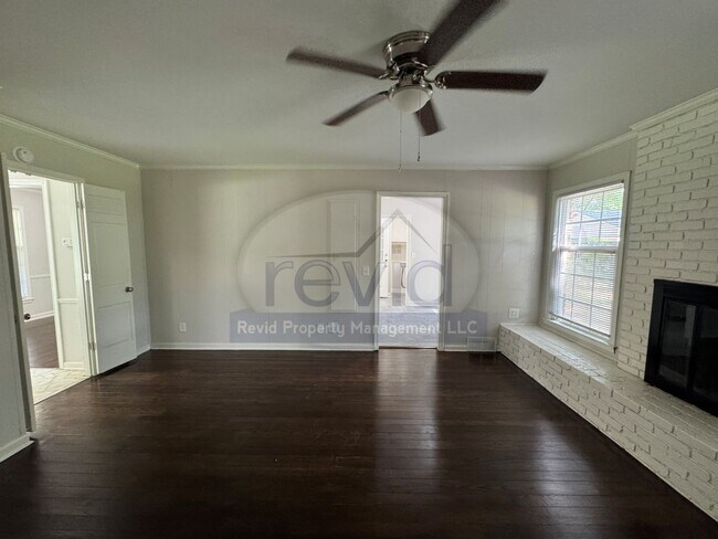 Building Photo - 5467 Derron Ave