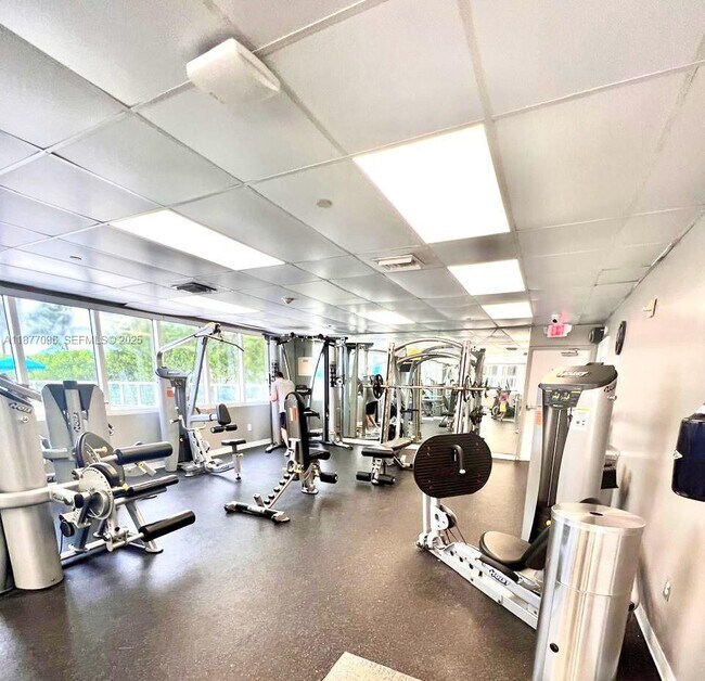 Building Photo - 19201 Collins Ave