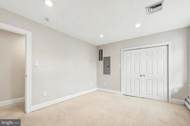 Building Photo - 304 King of Prussia Rd