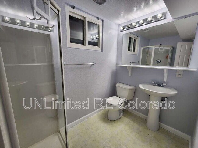 Building Photo - 8308 E Lehigh Dr