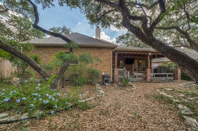 Building Photo - BEAUTIFUL SINGLE-STORY 3-BEDROOM HOME IN S...