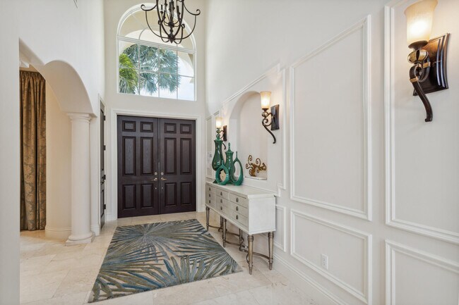 Building Photo - 2461 SE 10th St