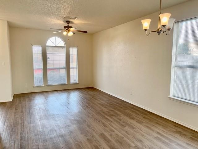 Building Photo - 7216 Park Creek Cir W