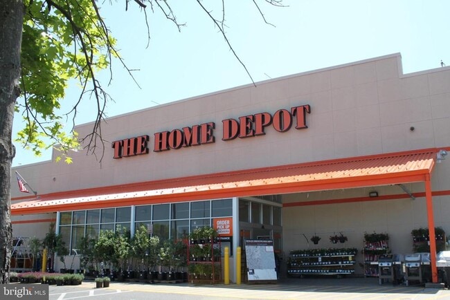 Building Photo - 7532 Coxton Ct