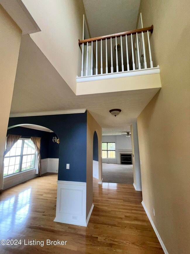 Building Photo - 9210 Eminence Ct