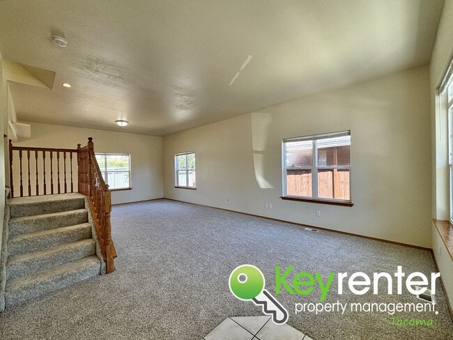 Building Photo - Spacious 3-Bedroom Home for Rent in Seclud...