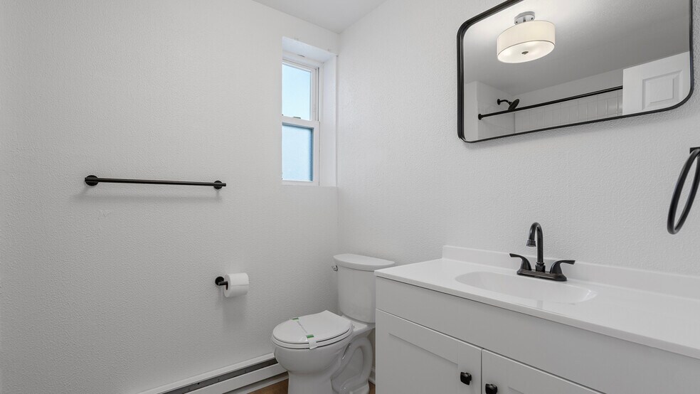 Building Photo - 2827 Brownsville Rd