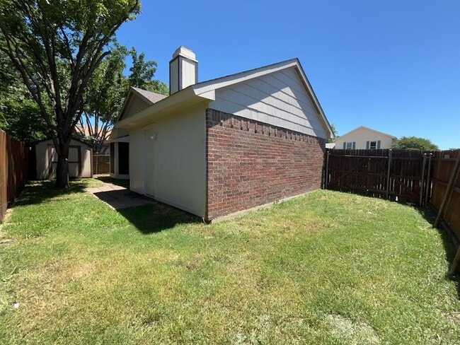 Building Photo - 6703 Fire Hill Dr