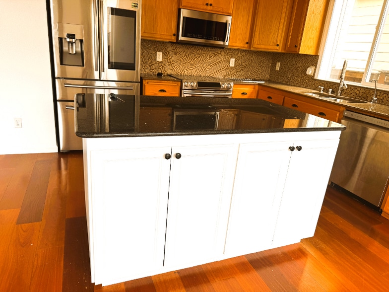 Building Photo - 18314 115th Ave E